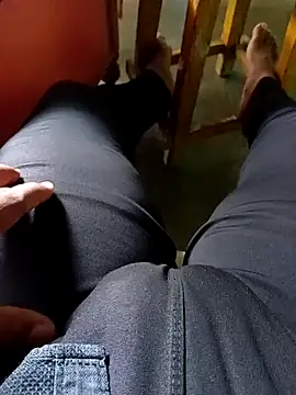 Snapshot of A-1PLAYBOY0 chatting on 09/14/25, 06:23 A-1PLAYBOY0 online show from 09/14/25, 06:23