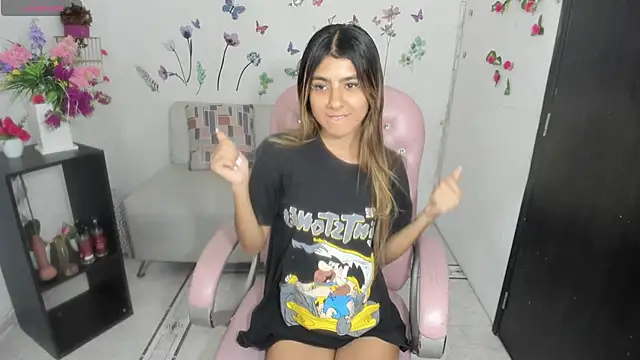 kitty girl   online show from 11/09/25, 04:16