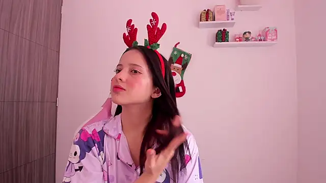 ImBunnyNova online show from 12/17/25, 01:39