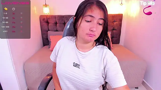 Snapshot of Katha03_ chatting on 03/21/25, 01:12 Katha03 online show from 03/21/25, 01:12