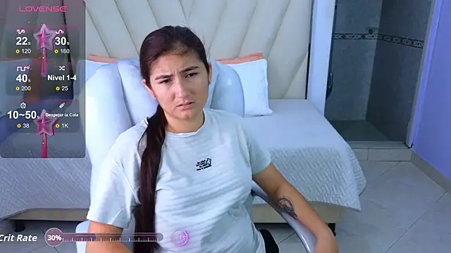 Snapshot of Katha03_ chatting on 09/25/25, 08:23 Katha03 online show from 09/25/25, 08:23