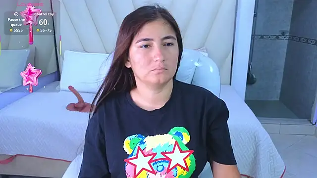 Snapshot of Katha03_ chatting on 10/06/25, 08:17 Katha03 online show from 10/06/25, 08:17