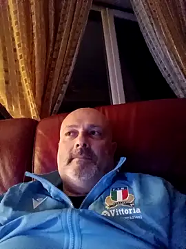 Alexis Bull online show from 04/17/26, 11:08