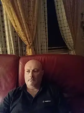 Alexis Bull online show from 06/25/26, 11:53