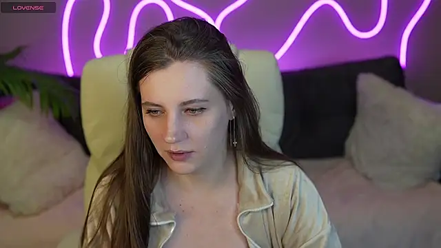 Snapshot of ValeryMurr chatting on 10/08/25, 06:49 ValeryMurr online show from 10/08/25, 06:49