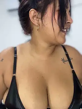 sashaoficial  online show from 01/14/26, 10:36