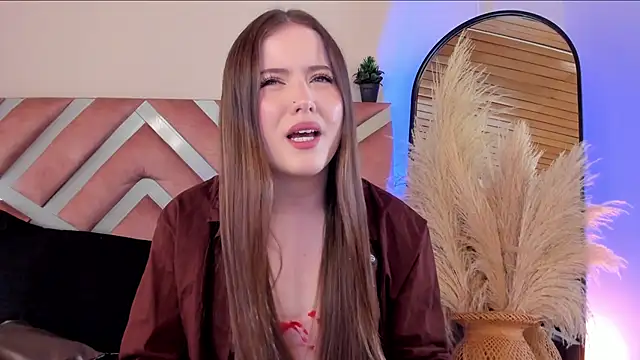 Snapshot of viol_collins__ chatting on 11/18/25, 07:29 viol collins online show from 11/18/25, 07:29