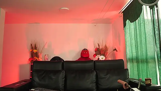 bonniie 98  online show from 11/11/25, 07:14