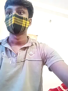 Snapshot of _fucker_18 chatting on 11/09/25, 10:13 fucker 18 online show from 11/09/25, 10:13