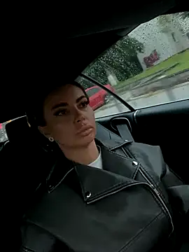 Snapshot of Anna_Nobel chatting on 09/30/25, 04:17 Anna Nobel online show from 09/30/25, 04:17