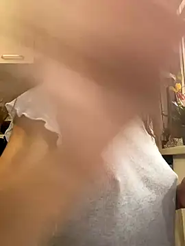 Snapshot of Anna_Nobel chatting on 10/30/25, 05:31 Anna Nobel online show from 10/30/25, 05:31