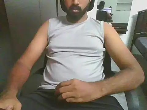 lovelyakash69 online show from 11/30/25, 05:44