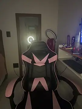 Manu 2002  online show from 02/08/26, 02:37