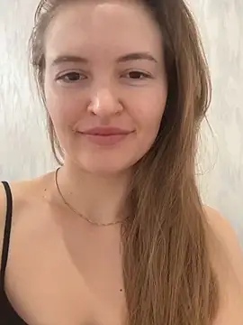 Snapshot of TesssaHart chatting on 12/02/25, 11:04 TesssaHart online show from 12/02/25, 11:04