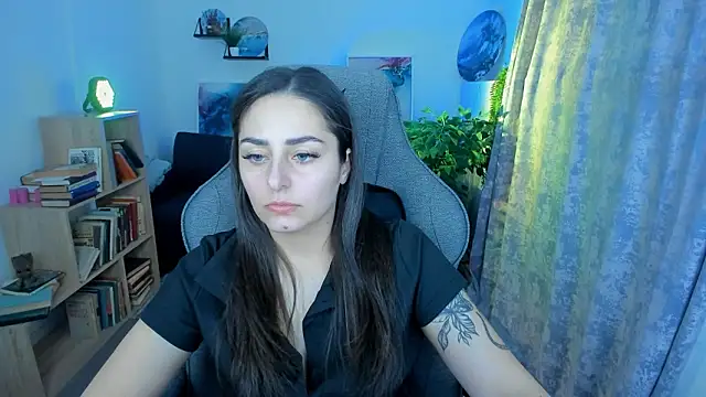 ValeriiMills online show from 03/12/26, 09:43