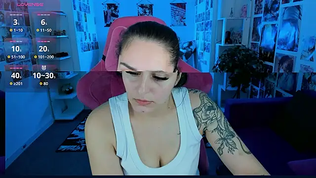 ValeriiMills online show from 03/19/26, 03:27