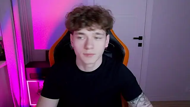 DanyDavis online show from 01/11/26, 01:38