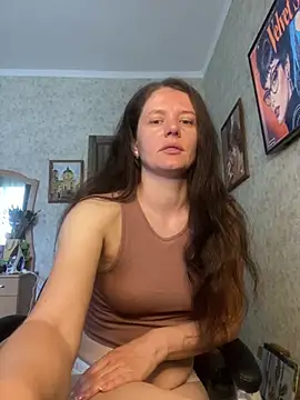 Snapshot of MariannaSida chatting on 06/17/26, 07:55 MariannaSida online show from 06/17/26, 07:55