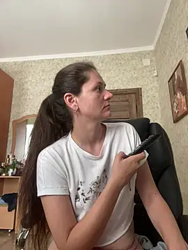 Snapshot of MariannaSida chatting on 06/23/26, 11:41 MariannaSida online show from 06/23/26, 11:41