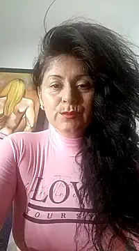 Snapshot of lunadicty chatting on 12/07/24, 12:41 lunadicty online show from 12/07/24, 12:41