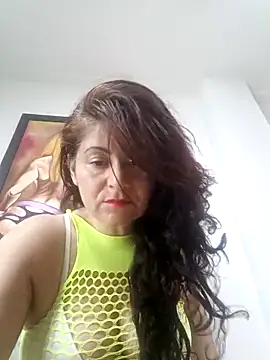 Snapshot of lunadicty chatting on 03/07/25, 09:59 lunadicty online show from 03/07/25, 09:59