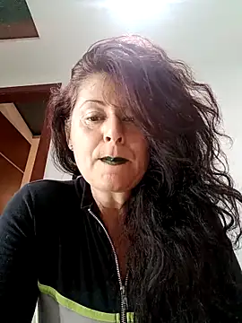 lunadicty online show from 11/22/25, 11:26