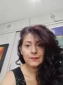 lunadicty online show from 05/17/26, 01:14