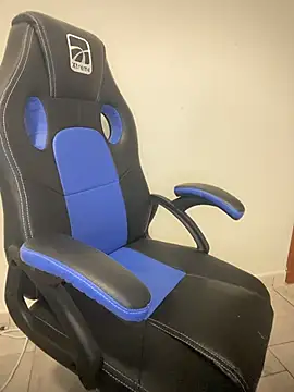 Monella123 online show from 02/05/26, 11:48