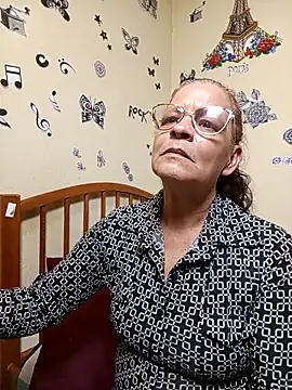 katrina perez online show from 10/20/25, 12:00