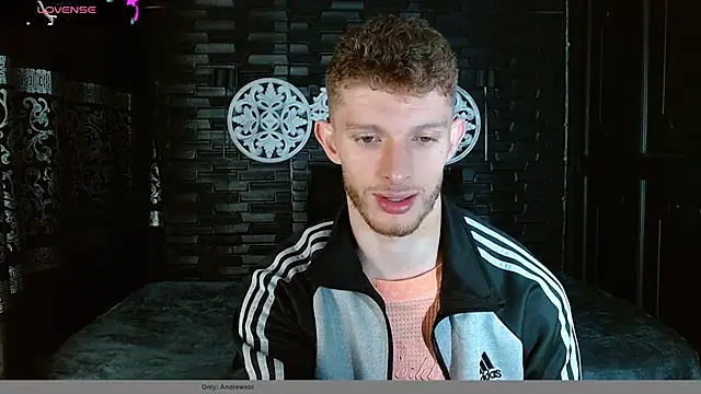 Snapshot of andrewxbi chatting on 11/08/25, 11:21 andrewxbi online show from 11/08/25, 11:21