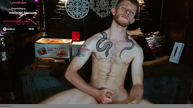 Snapshot of andrewxbi chatting on 11/08/25, 11:25 andrewxbi online show from 11/08/25, 11:25