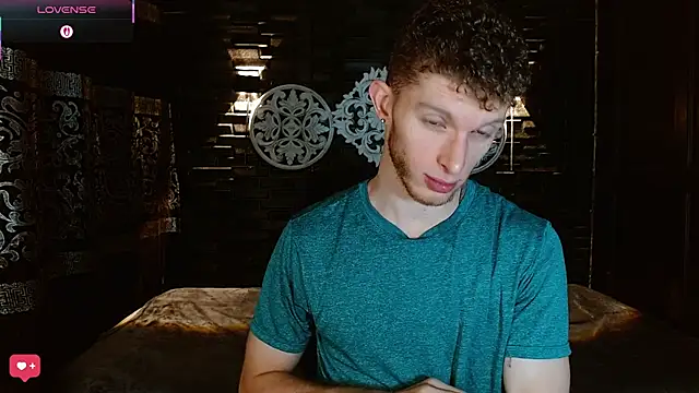 Snapshot of andrewxbi chatting on 11/21/25, 11:20 andrewxbi online show from 11/21/25, 11:20