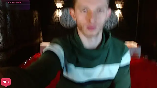 Snapshot of andrewxbi chatting on 12/04/25, 11:08 andrewxbi online show from 12/04/25, 11:08