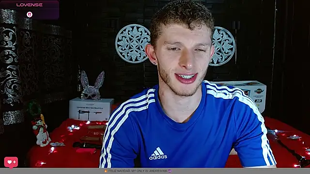 Snapshot of andrewxbi chatting on 12/15/25, 12:59 andrewxbi online show from 12/15/25, 12:59