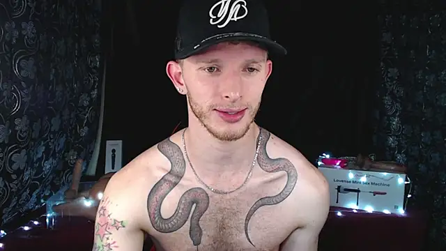 Snapshot of andrewxbi chatting on 02/03/26, 11:32 andrewxbi online show from 02/03/26, 11:32