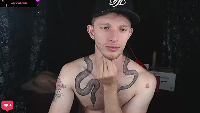 Snapshot of andrewxbi chatting on 02/18/26, 01:18 andrewxbi online show from 02/18/26, 01:18