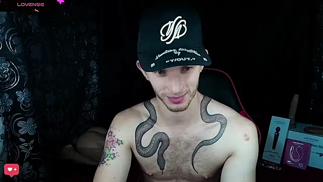 Snapshot of andrewxbi chatting on 02/22/26, 03:43 andrewxbi online show from 02/22/26, 03:43