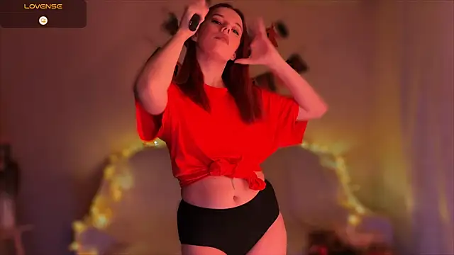 Snapshot of TheMargieDorene chatting on 10/29/25, 09:16 TheMargieDorene online show from 10/29/25, 09:16