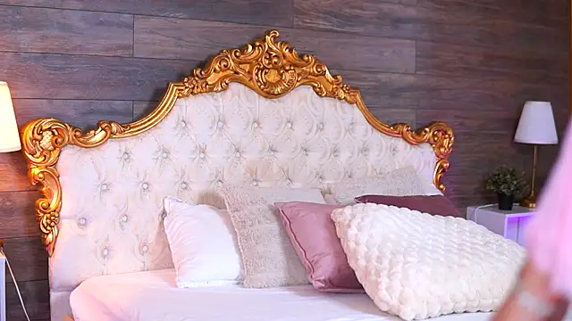 Snapshot of JessyKisss chatting on 11/22/25, 12:15 JessyKisss online show from 11/22/25, 12:15