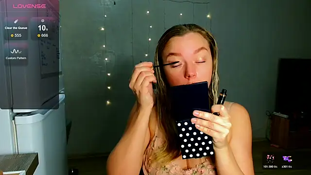 Eva   forever online show from 12/04/25, 02:21