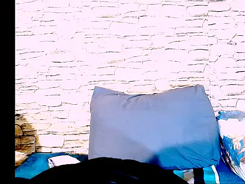 Snapshot of IndianPleasurez1 chatting on 10/17/25, 06:10 IndianPleasurez1 online show from 10/17/25, 06:10