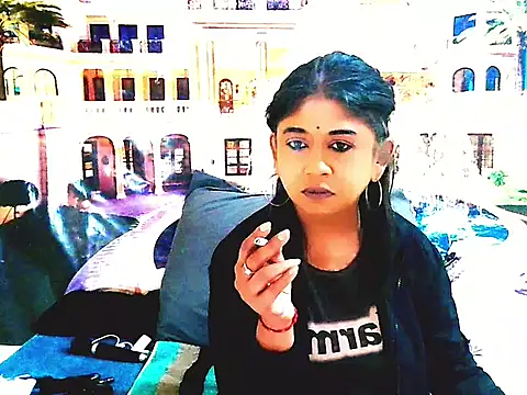 Snapshot of IndianPleasurez1 chatting on 10/20/25, 04:24 IndianPleasurez1 online show from 10/20/25, 04:24