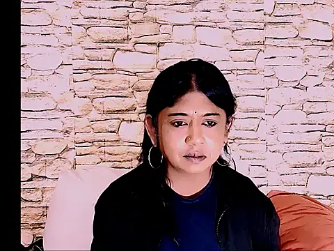 Snapshot of IndianPleasurez1 chatting on 11/05/25, 04:23 IndianPleasurez1 online show from 11/05/25, 04:23