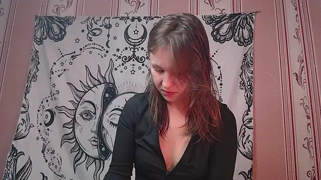 Thighswithspikes online show from 09/09/25, 09:20