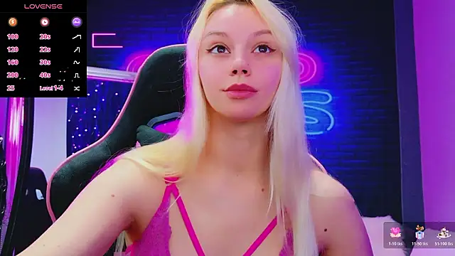 AlessiaCroft online show from 03/21/26, 05:12