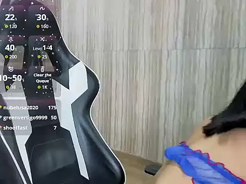 clementine t online show from 09/11/25, 02:55