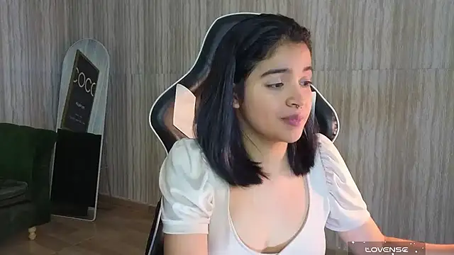 clementine t online show from 09/24/25, 02:37