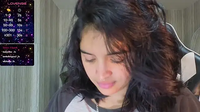 clementine t online show from 11/15/25, 01:03