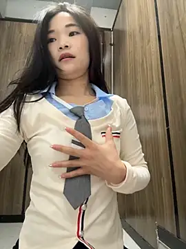 AiBanana online show from 11/27/25, 04:20