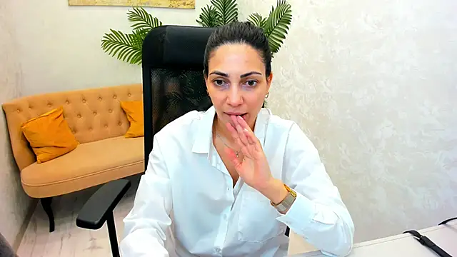 Snapshot of AllaYerty chatting on 03/22/25, 04:35 AllaYerty online show from 03/22/25, 04:35